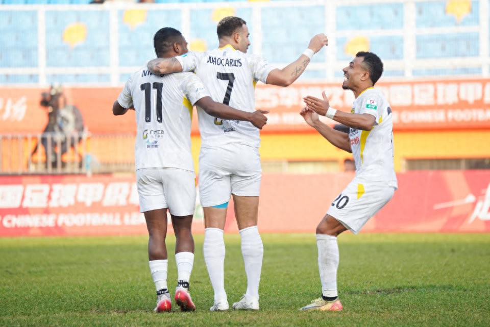 廣州豹功虧一簣！屈居中甲第3，90天11場不敗，兩戰(zhàn)南通全勝