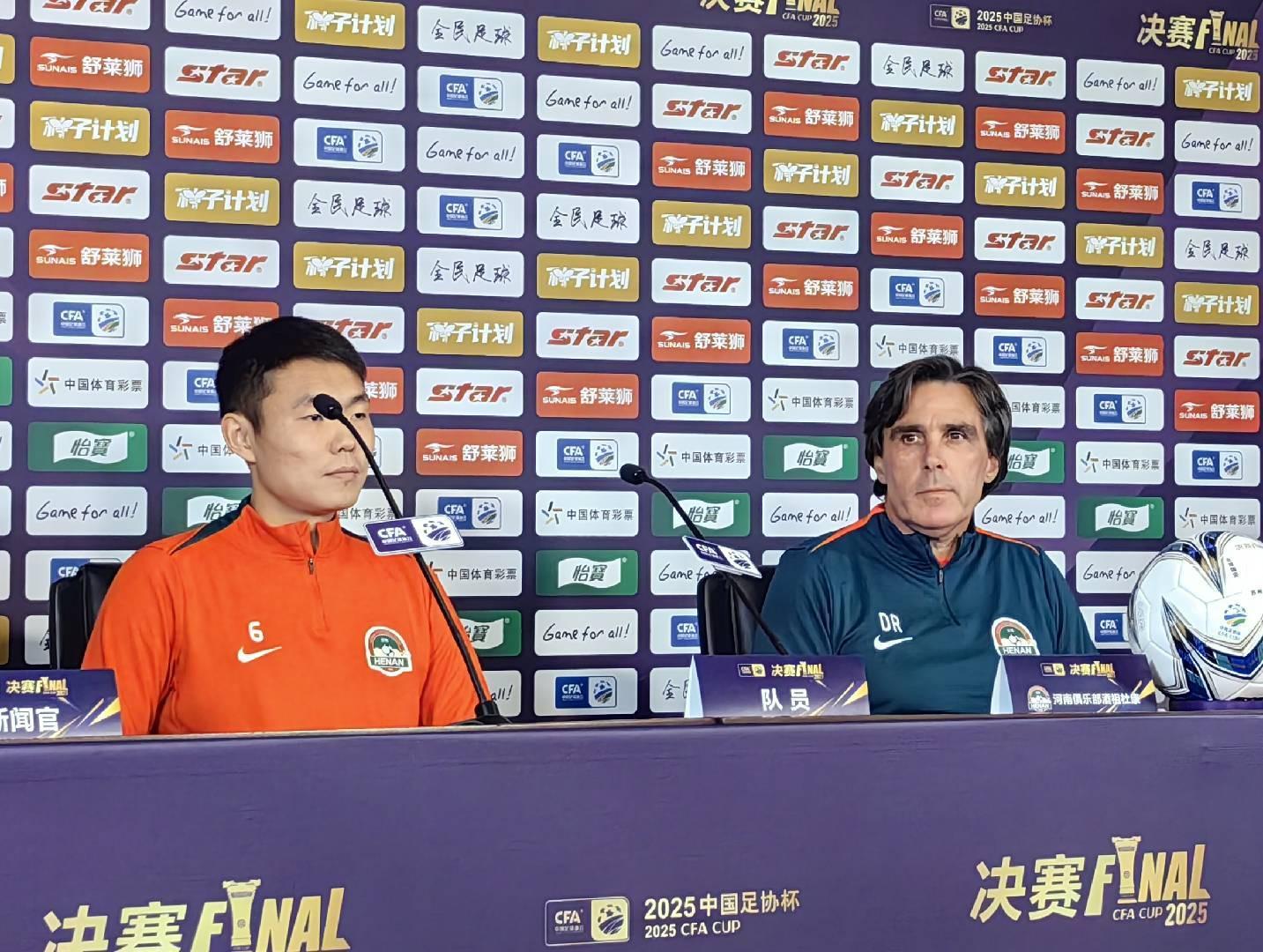 拉莫斯：我們是更沒(méi)有壓力的一方，會(huì)為了夢(mèng)想努力